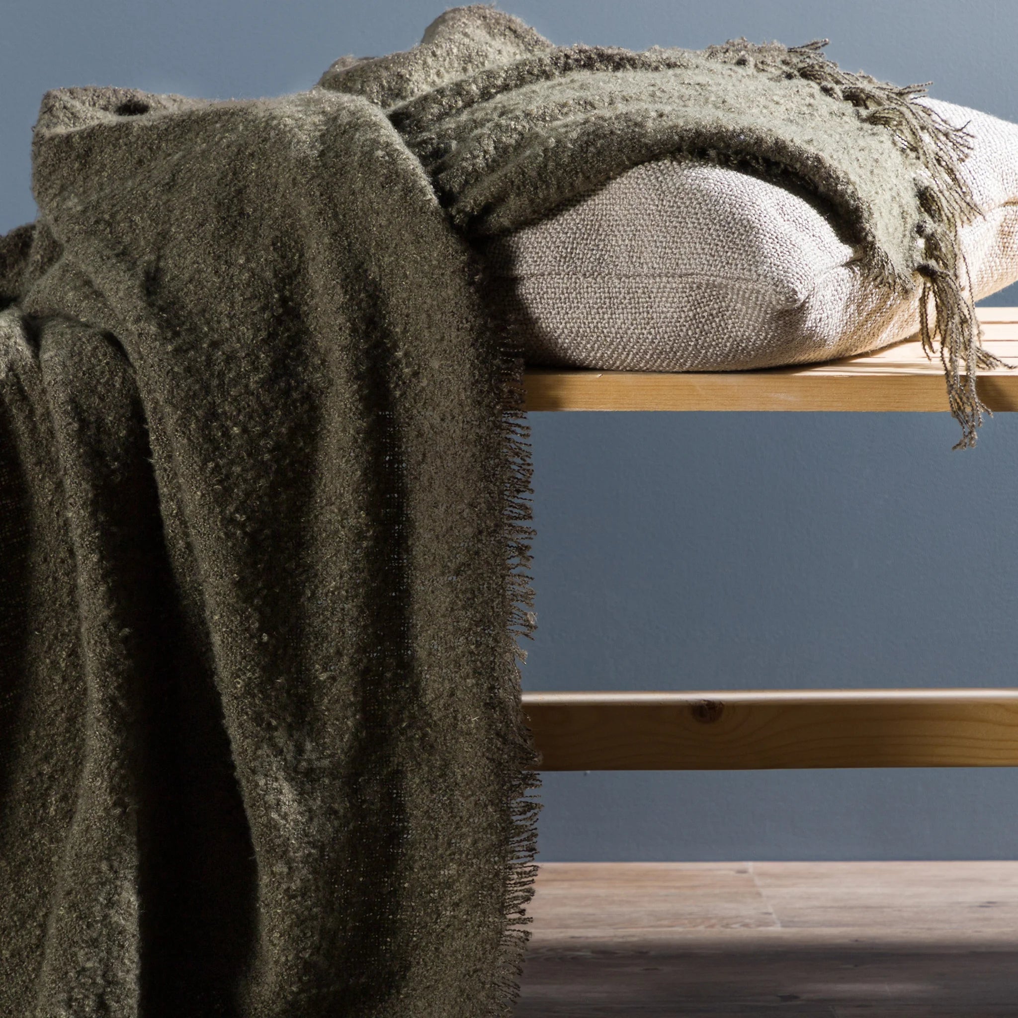 Keten - Coperta decorativa verde muschio per divano o letto