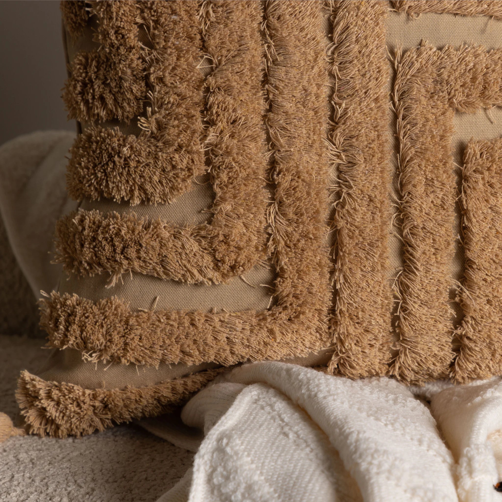 Hoteia - Federa marrone per cuscino con frange 45x45 cm