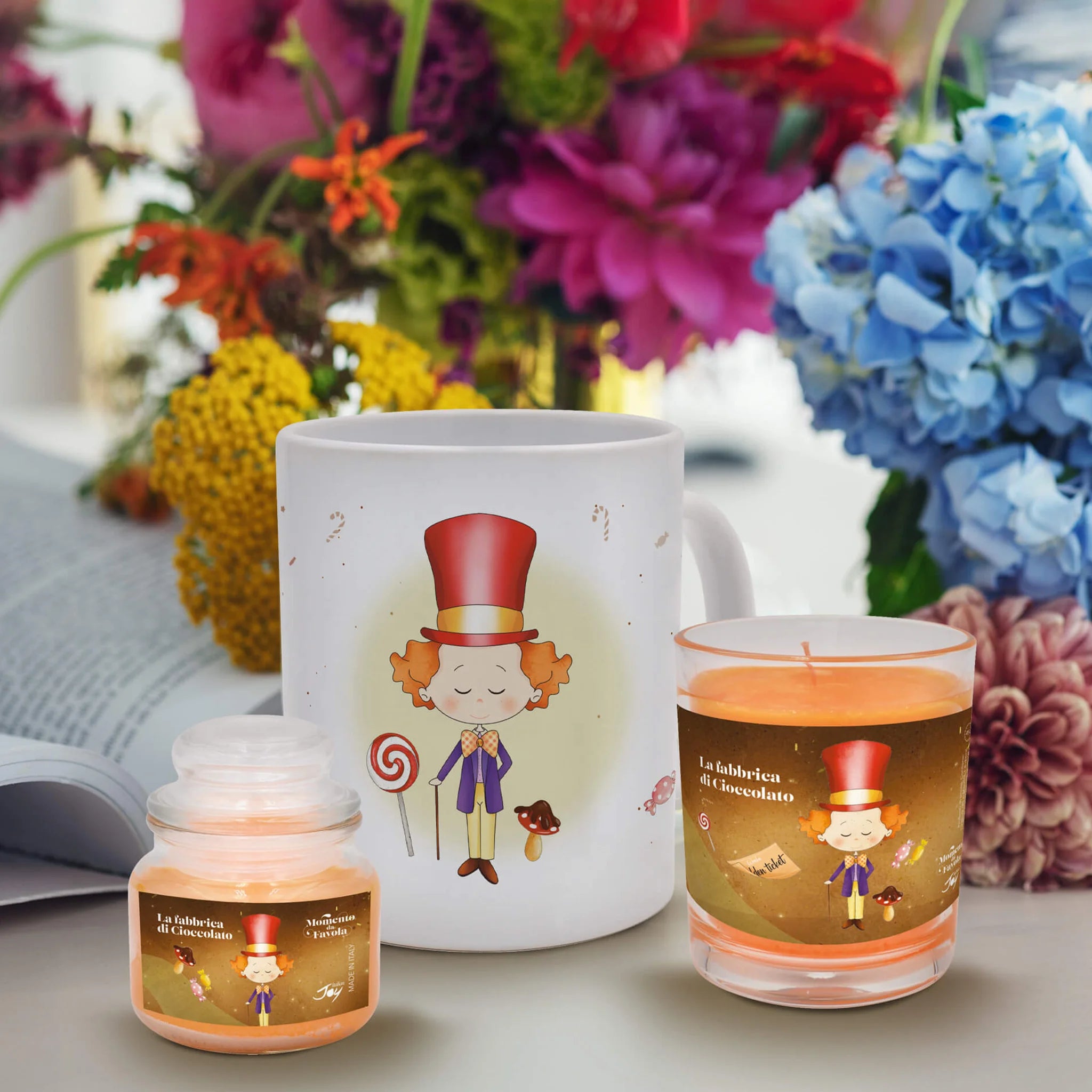 Set tazza e 2 candele profumate fragranza arancia e cannella