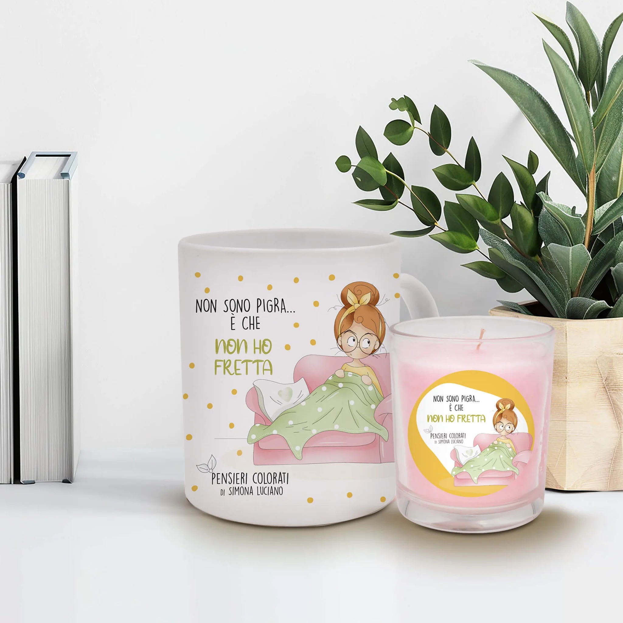 Set 1 tazza decorata e bicchiere con candela fragranza rosa