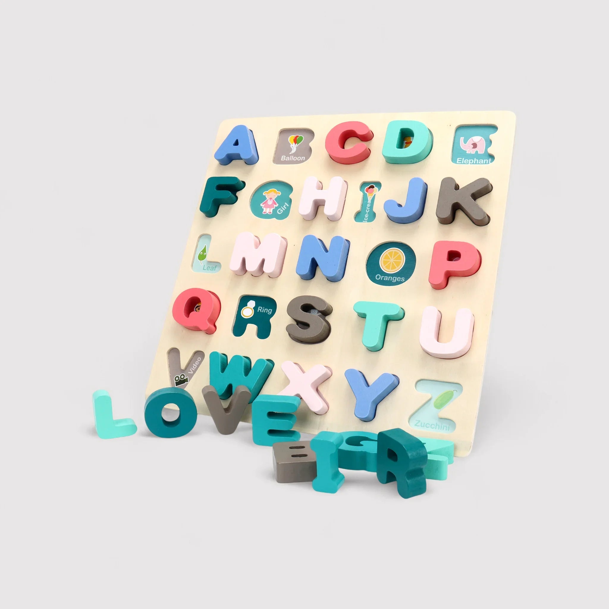 Jambo - Puzzle montessoriano con lettere dell'alfabeto in legno