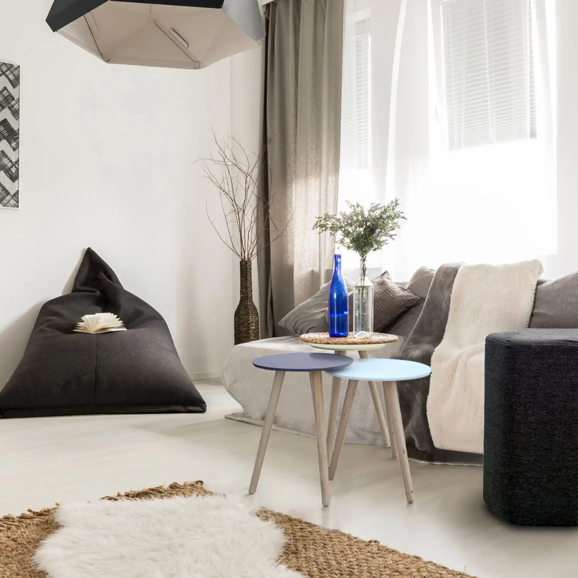 Astrid - Tavolino tondo in stile moderno e scandinavo per salotto