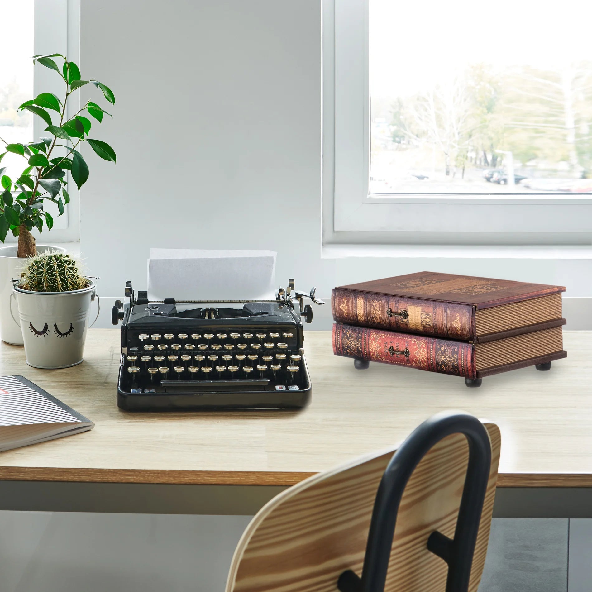 Colocasia - Cofanetto portagioie a libro finto con 2 cassetti