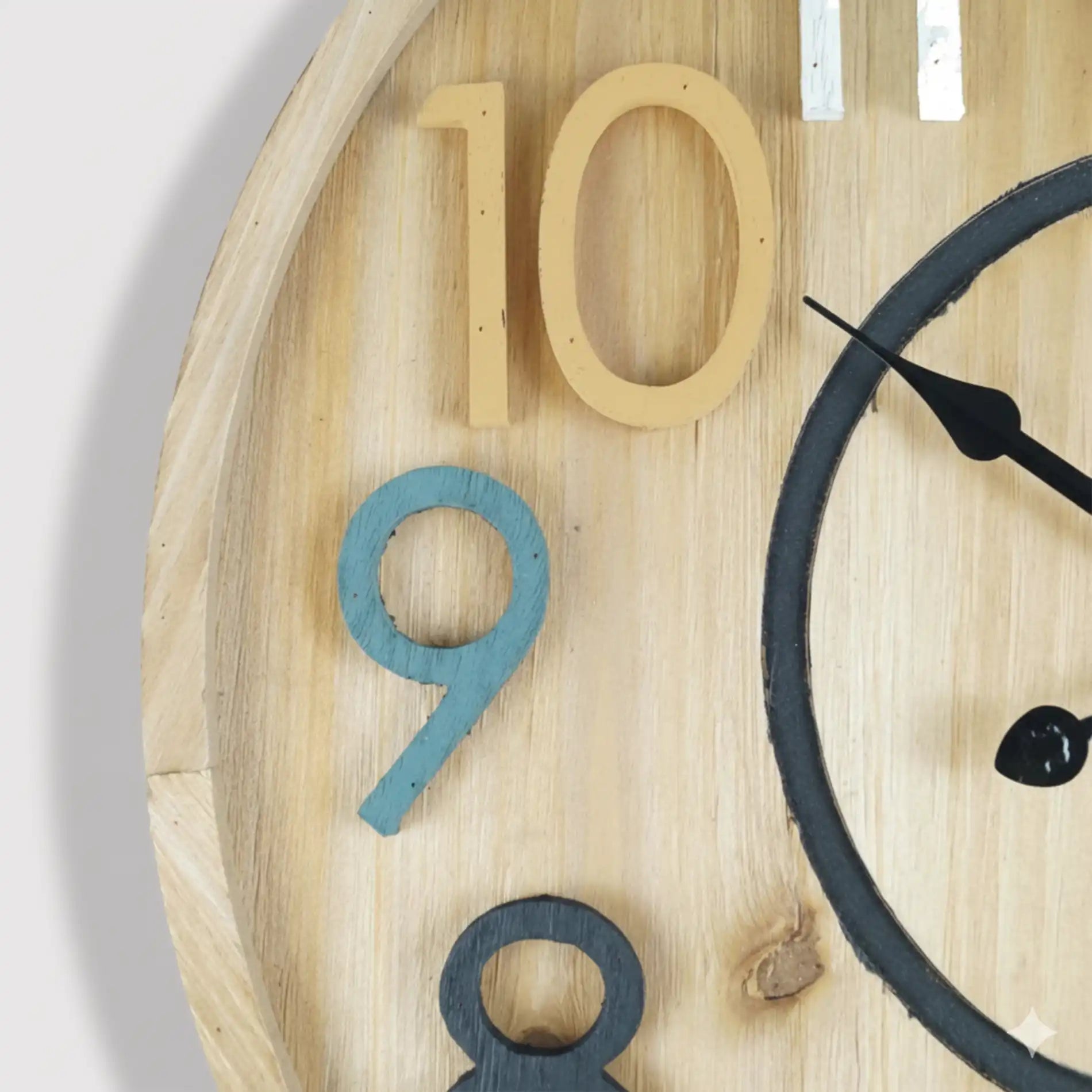 Kigelia - Orologio in stile scandinavo con numeri colorati