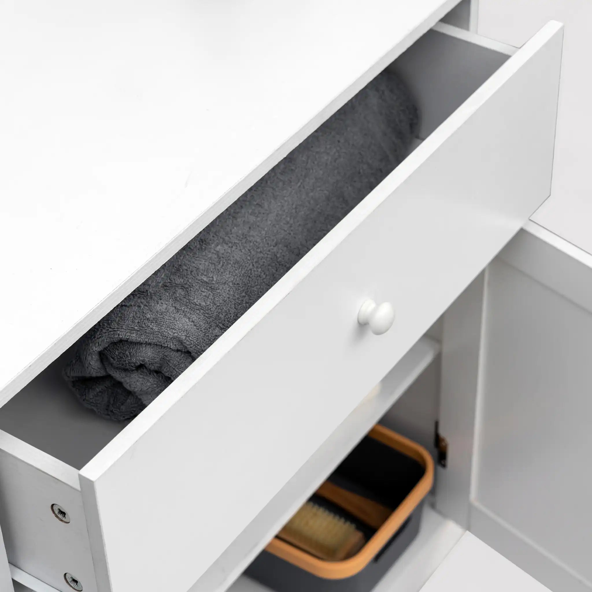 Vasaka - Armadietto bianco con 2 ante e un cassetto