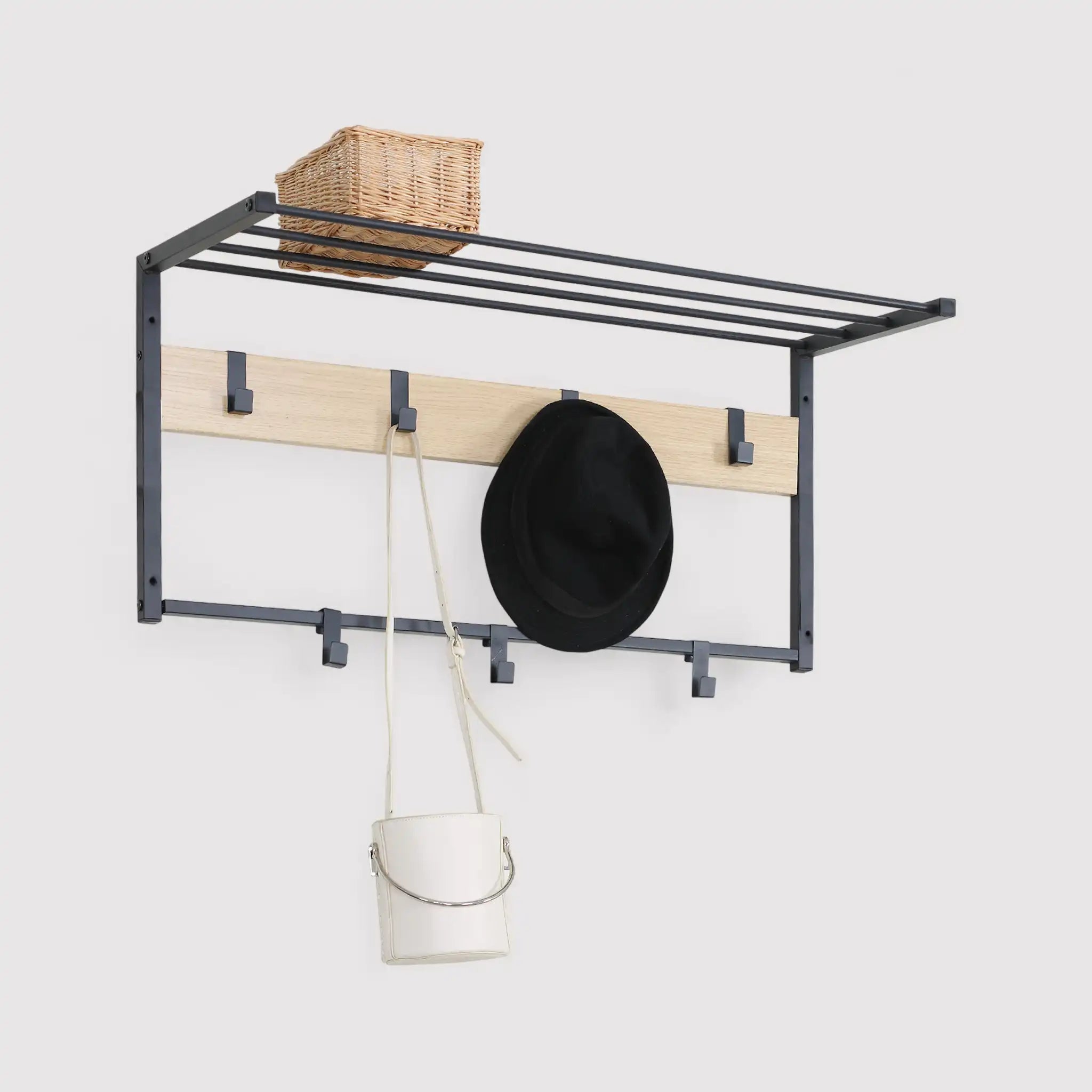 Porte-manteau mural avec 7 crochets et une étagère