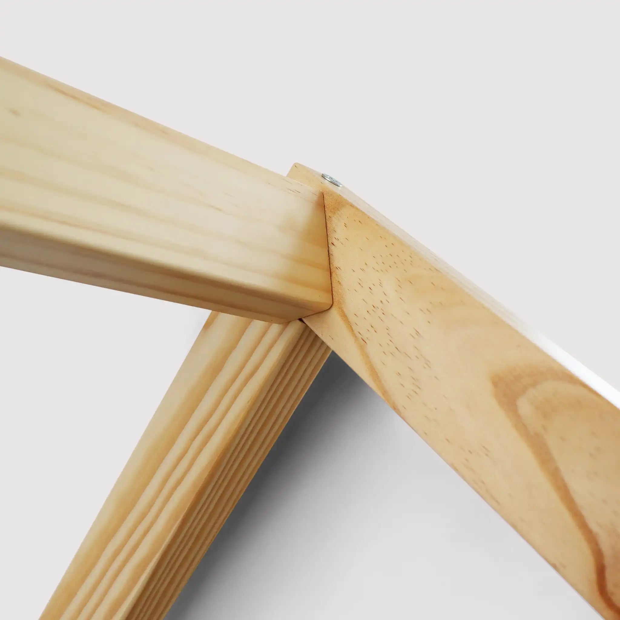 Tiglio - Letto montessoriano in legno naturale 167x87 cm