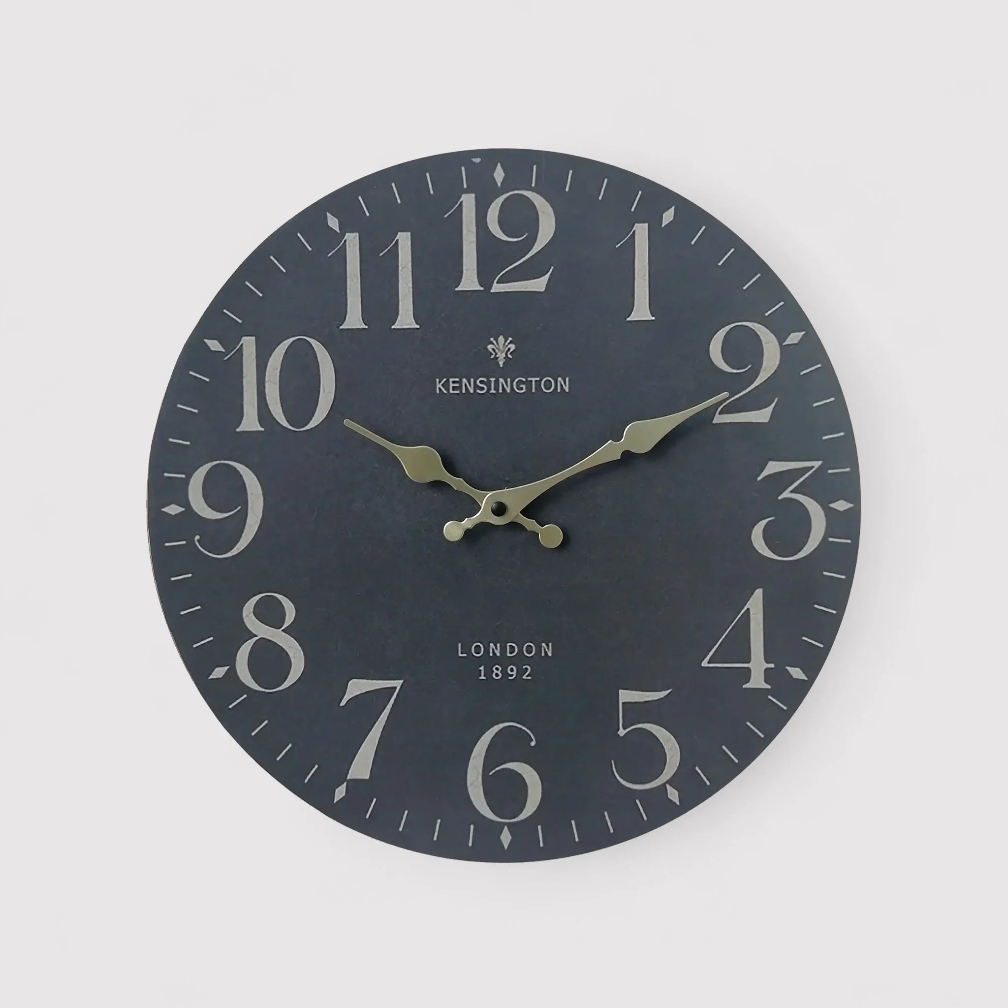 Elegante reloj de pared negro y dorado