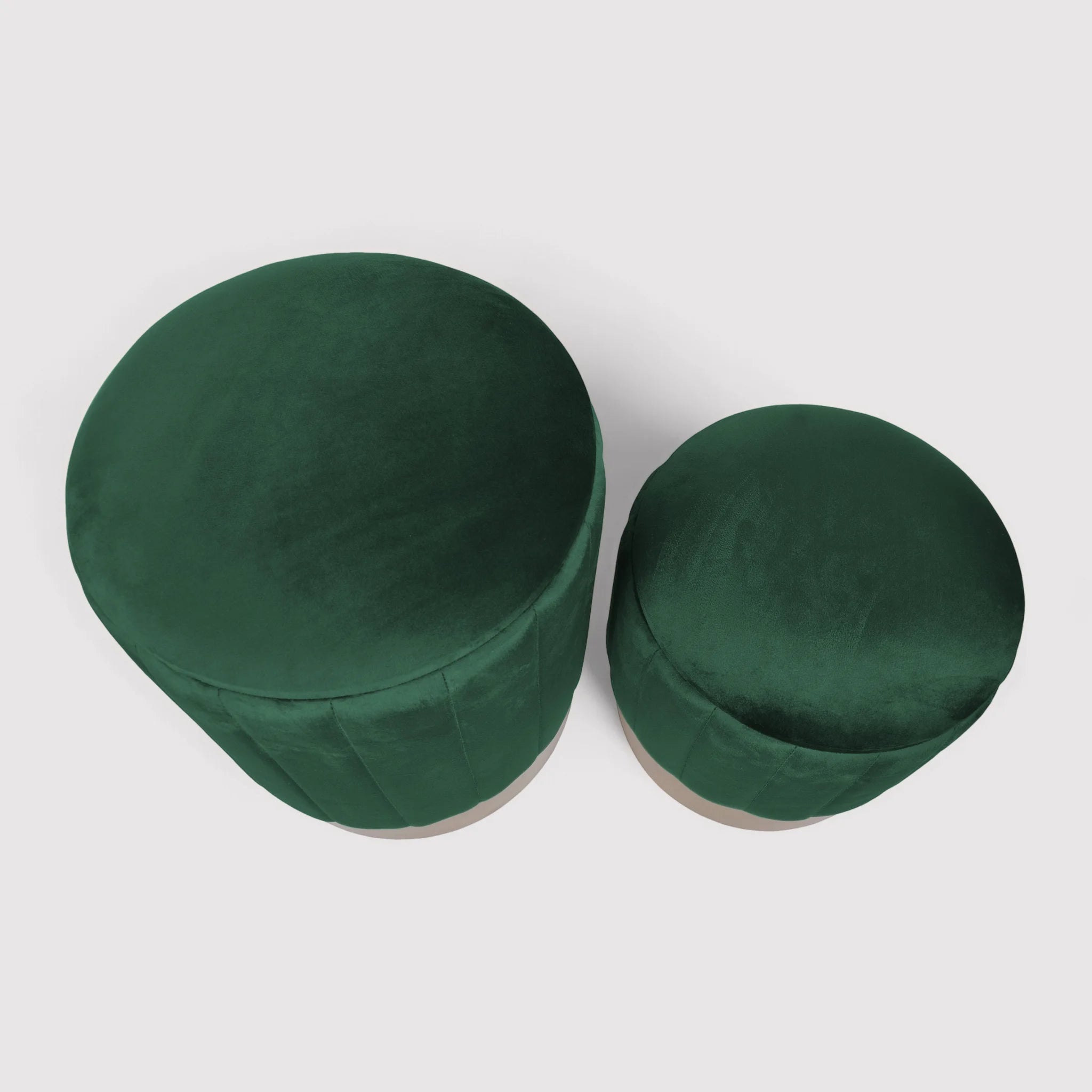 Giunco - Set di 2 pouf in velluto verdi con contenitore