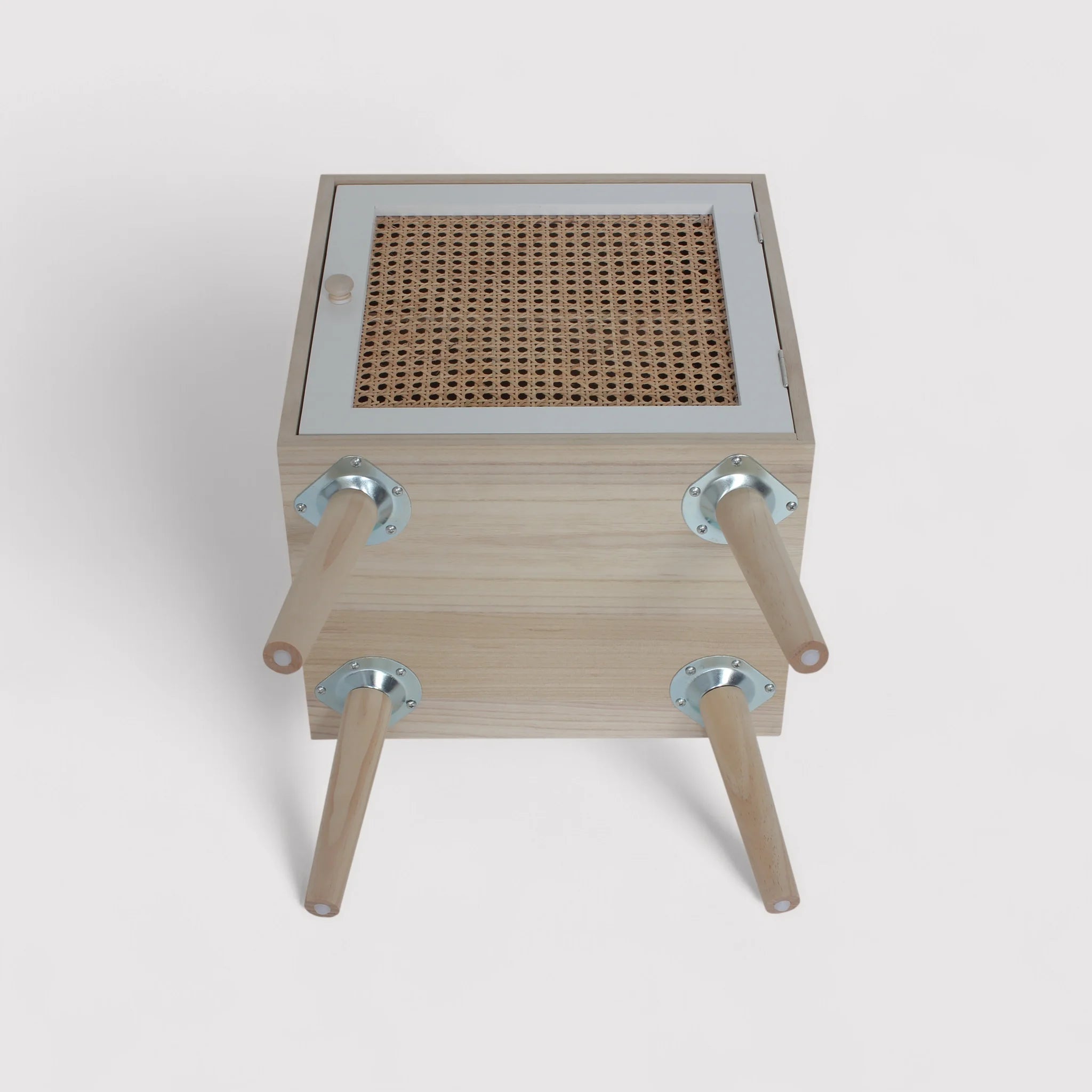 Iberide - Piccolo comodino in stile scandinavo con 1 anta