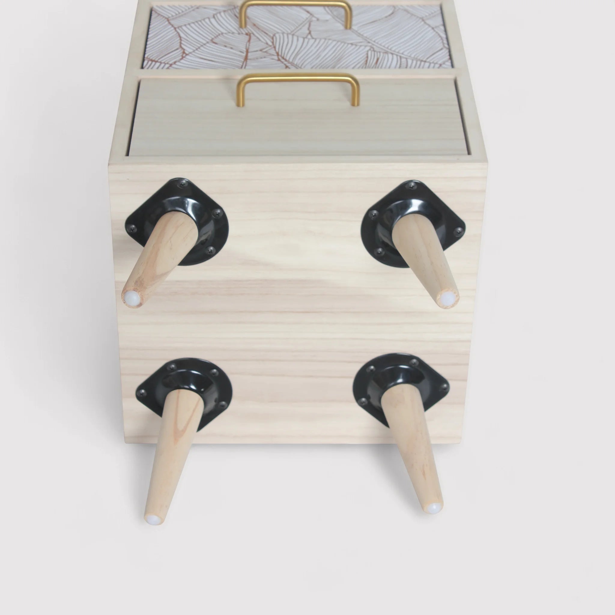 Chayote - Comodino in stile boho con 3 cassetti e piedini