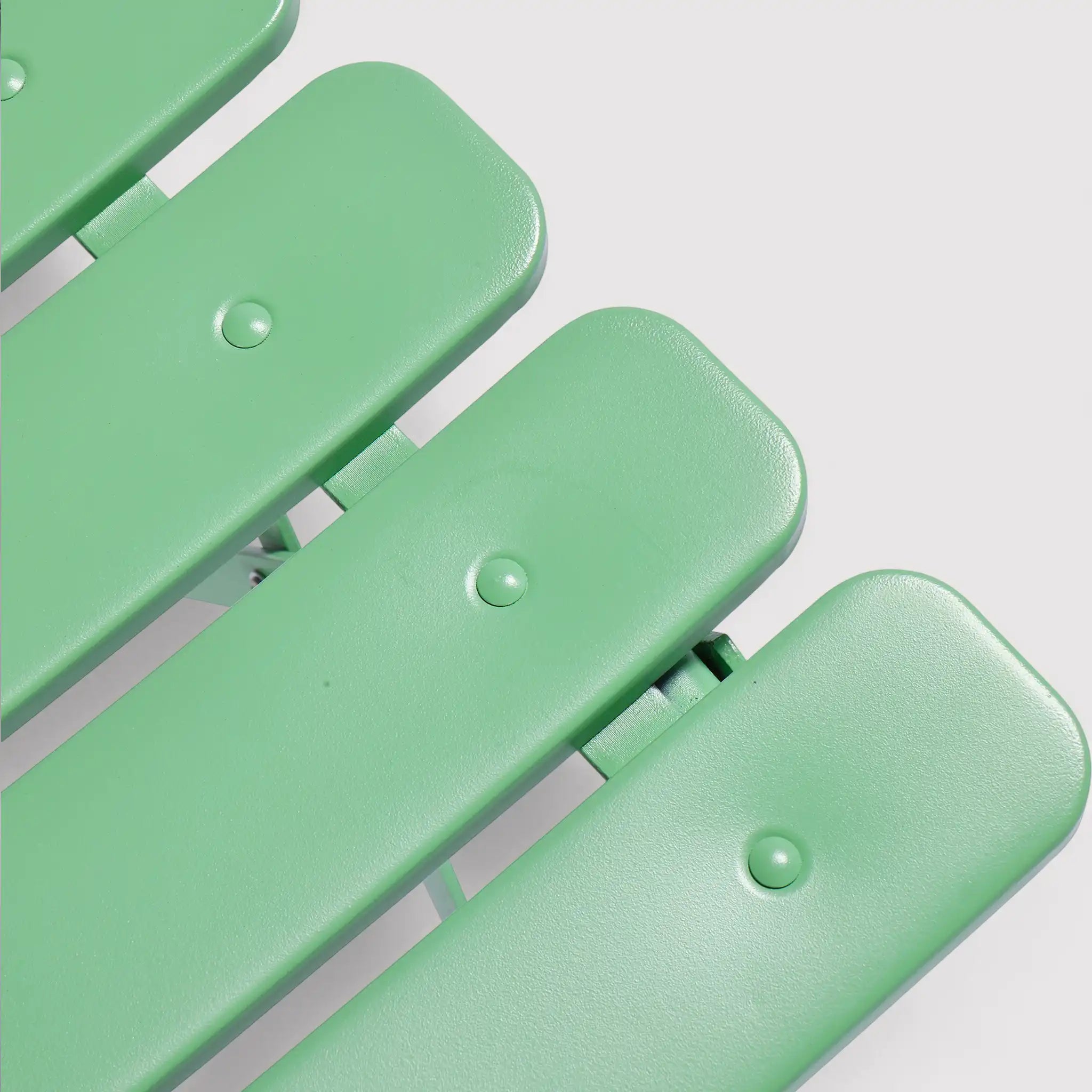 Daflah - Set mobili da balcone verde con 2 sedie e un tavolino