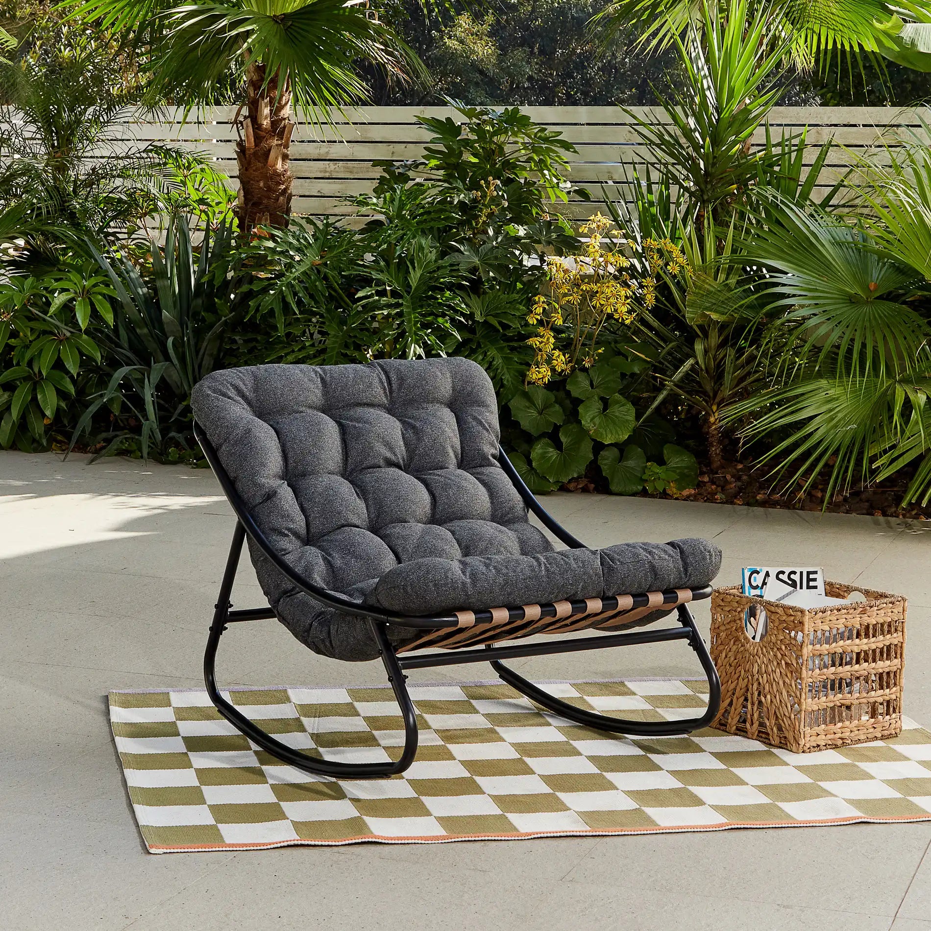 Maskat - Sedia a dondolo grande per esterno o interno