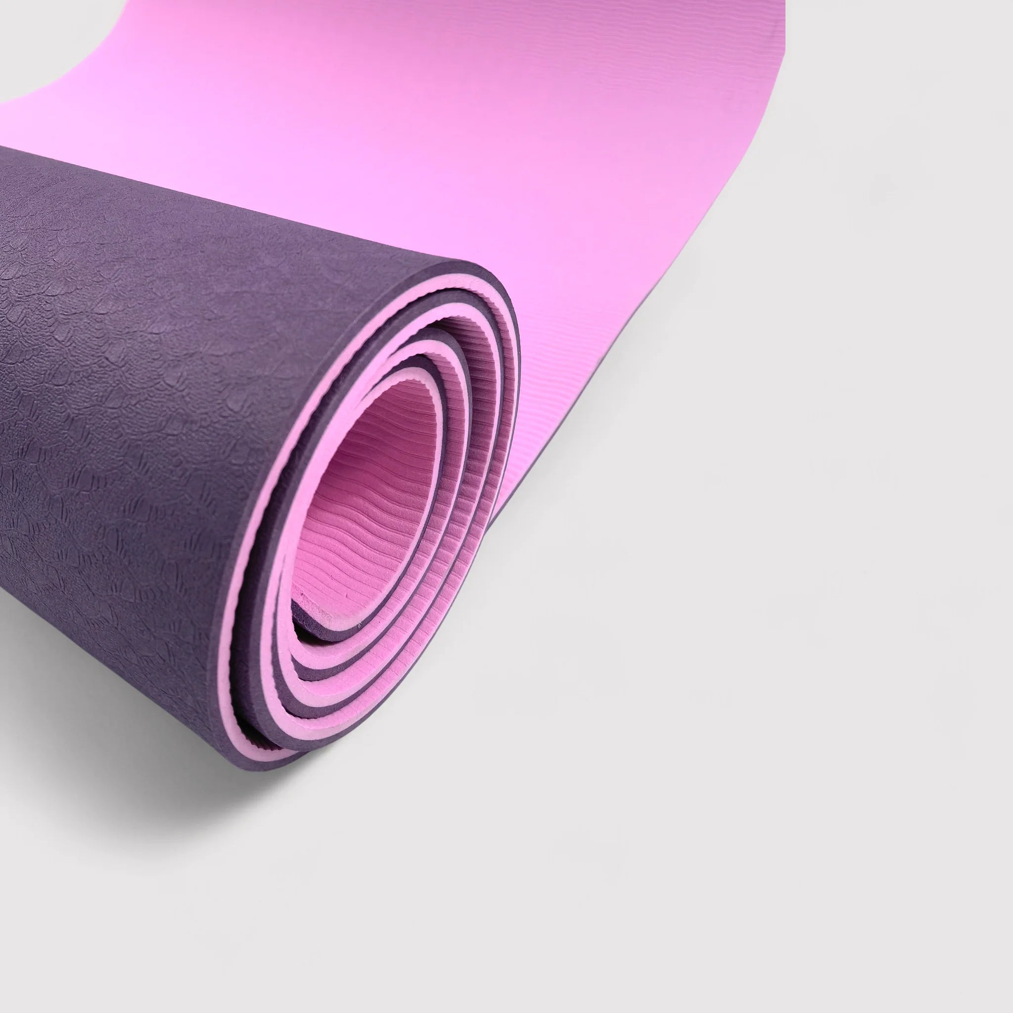 Rutschfeste rosa und lila Yogamatte für zu Hause oder draußen
