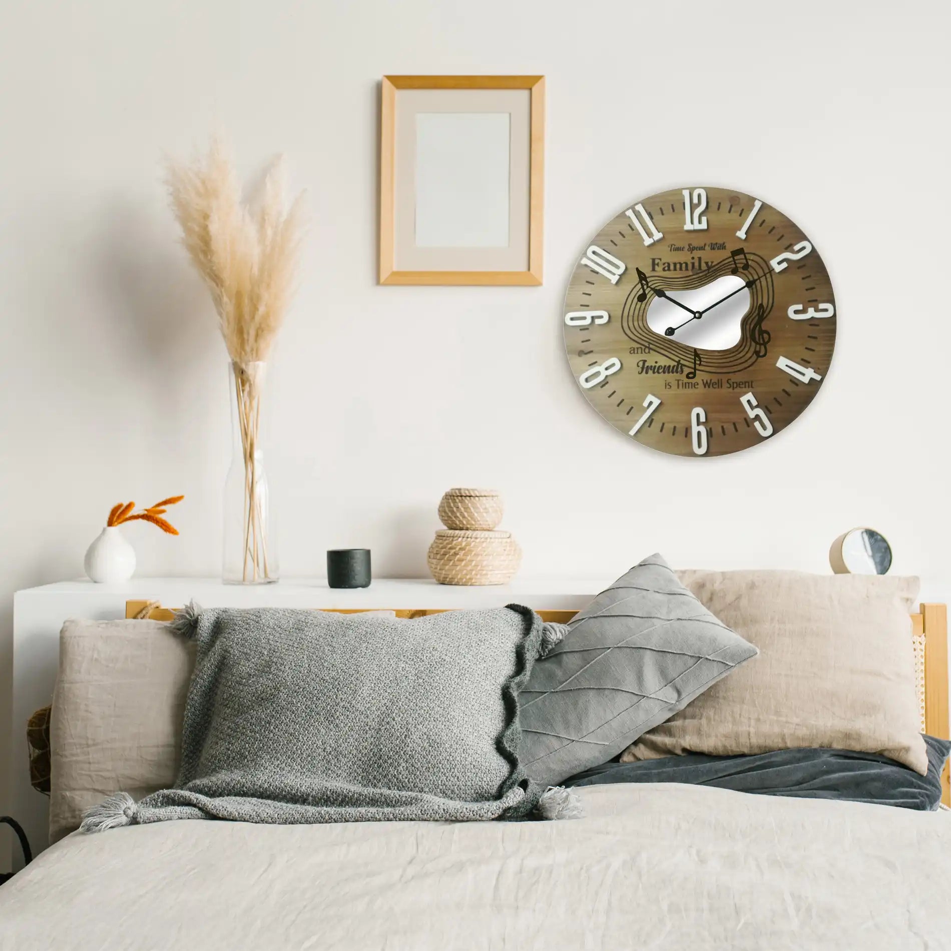 Dittamo - Orologio da muro marrone in stile minimalista