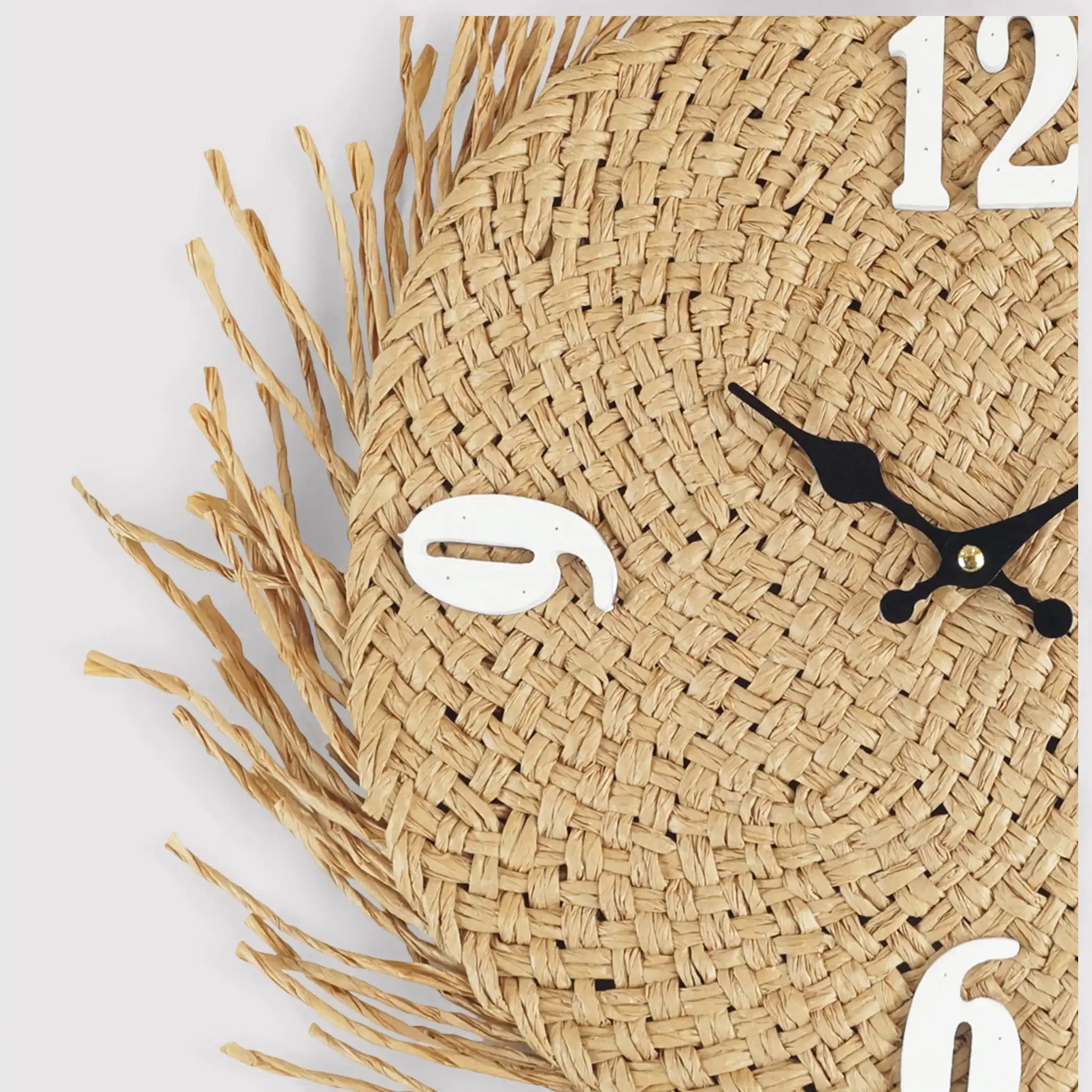 Musa - Orologio con quadrante in paglia in stile boho