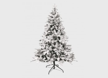 Dicker verschneiter Weihnachtsbaum zum Schmücken