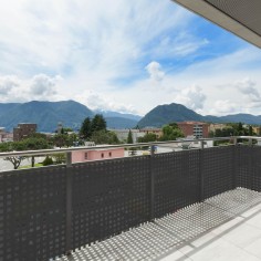 Zedoaria - Dunkelgraues Sonnenschutztuch mit Ösen für den Balkon 90x500 cm