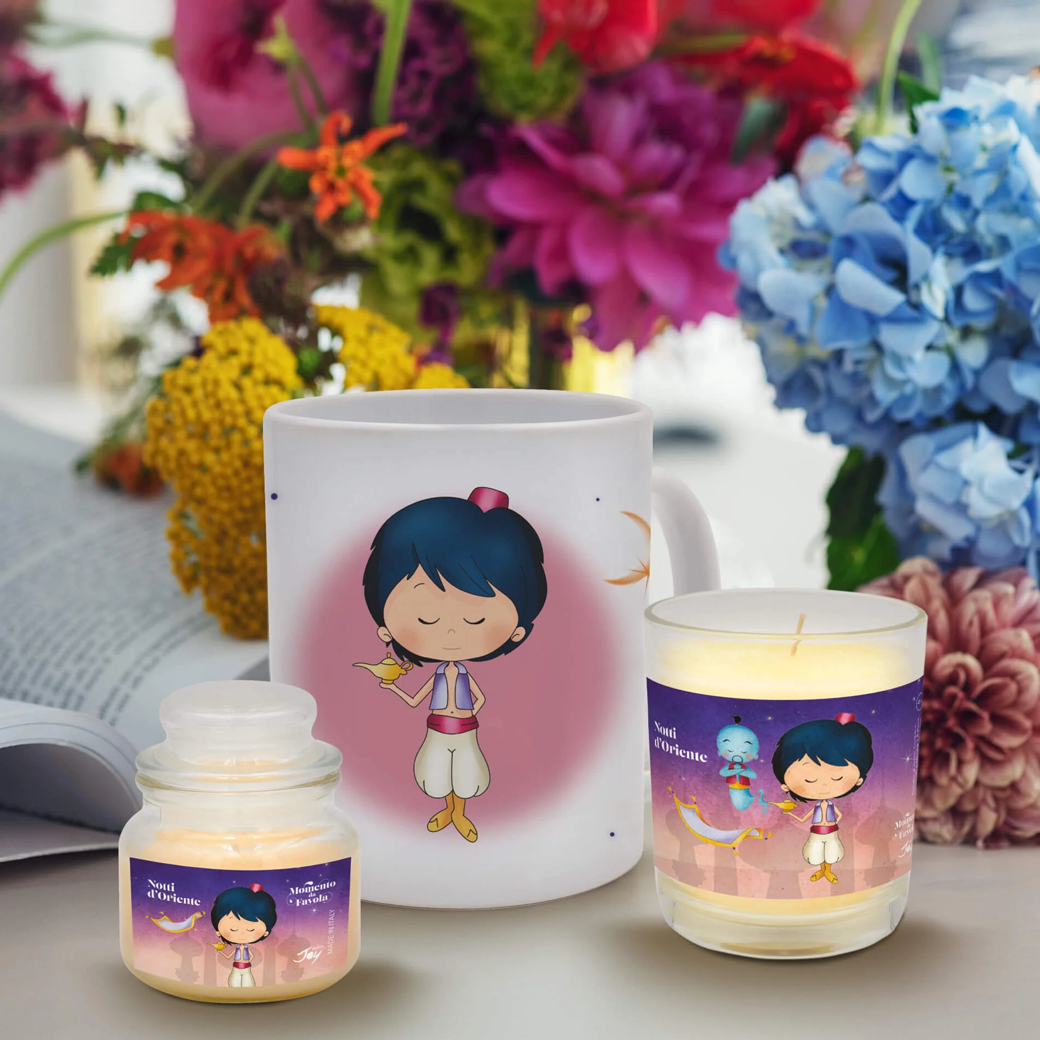 Set tazza tema "Notti d'oriente" e 2 candele profumate fragranza vaniglia