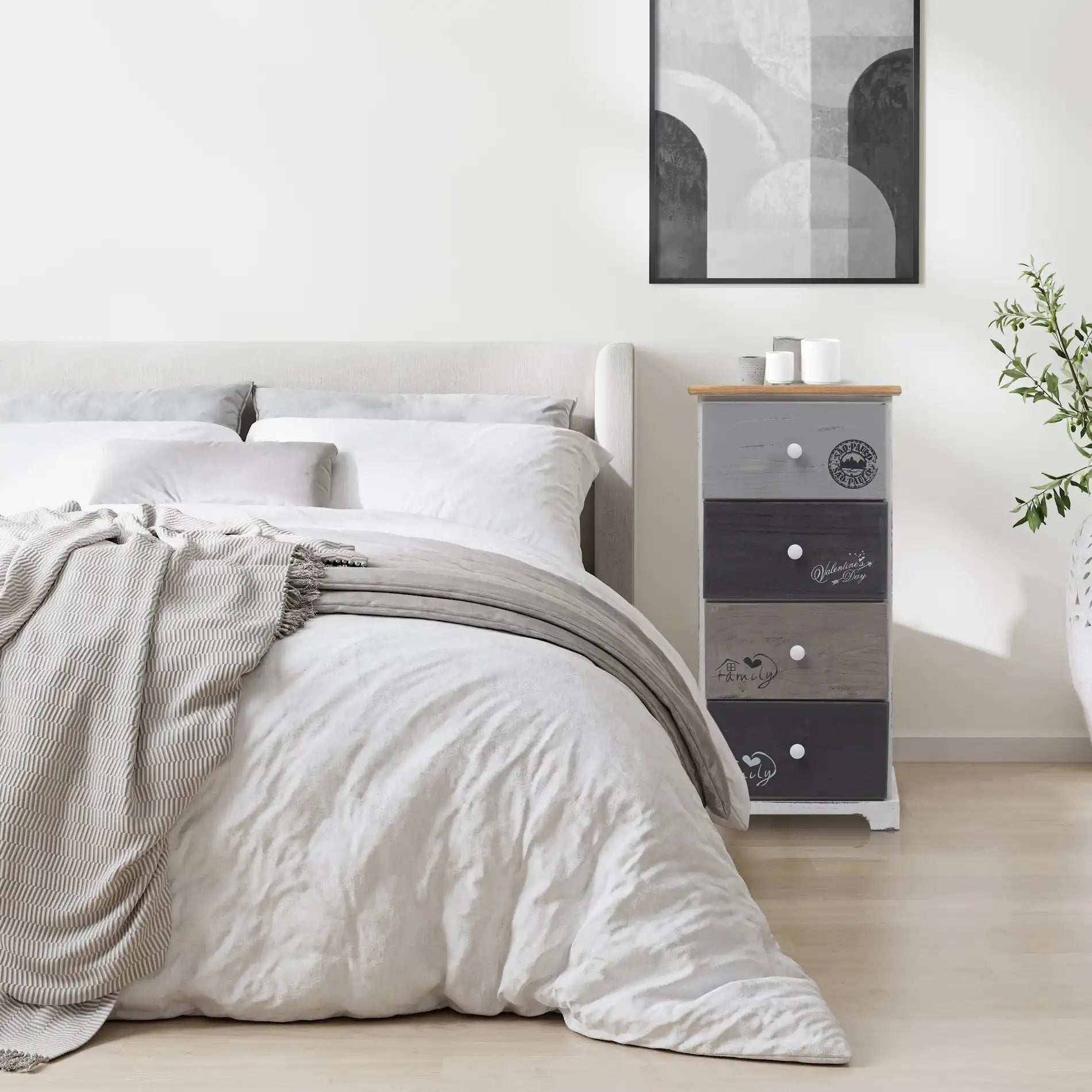 Cladonia - Cassettiera in stile shabby con 4 cassetti decorati