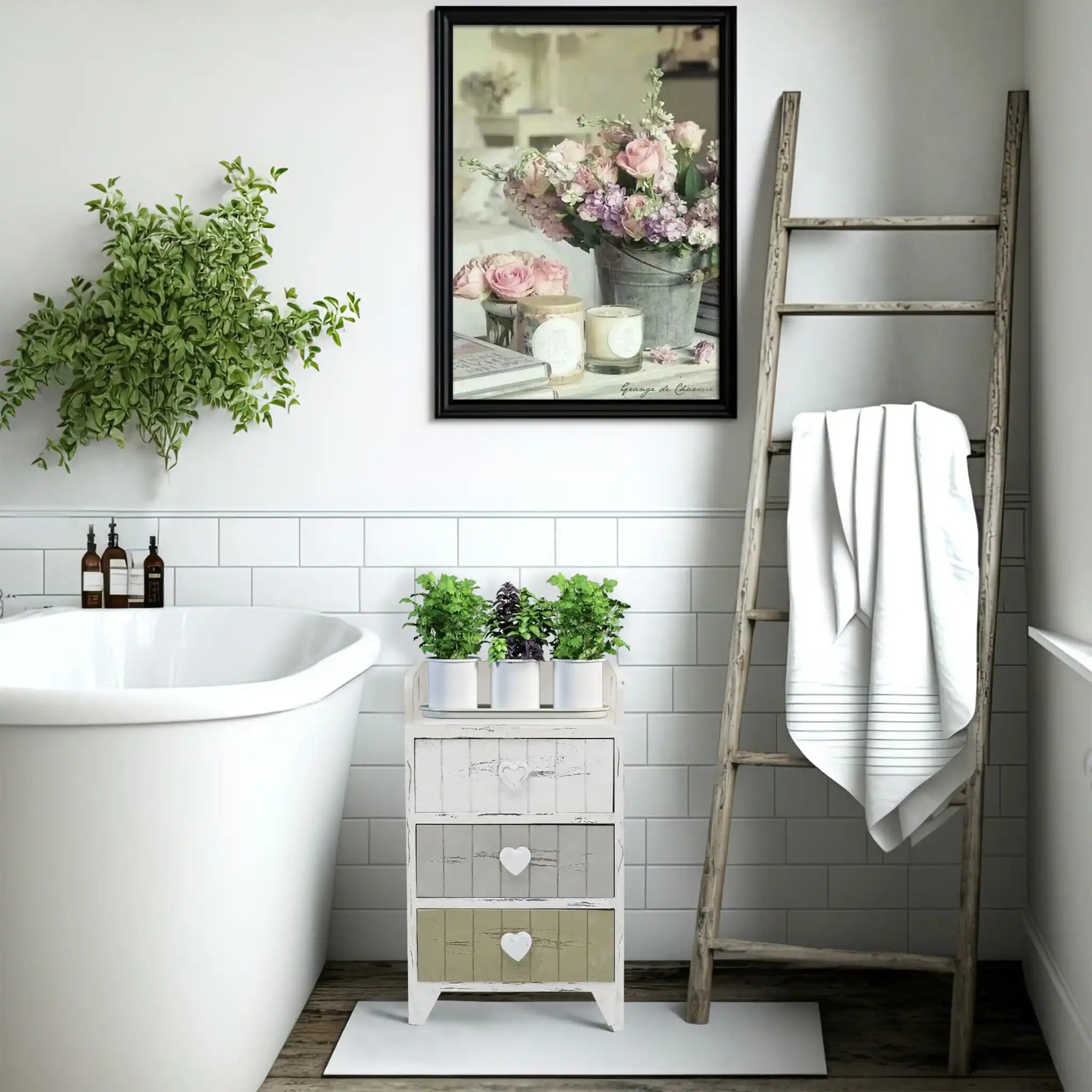 Table de nuit shabby chic grise et beige à 3 tiroirs