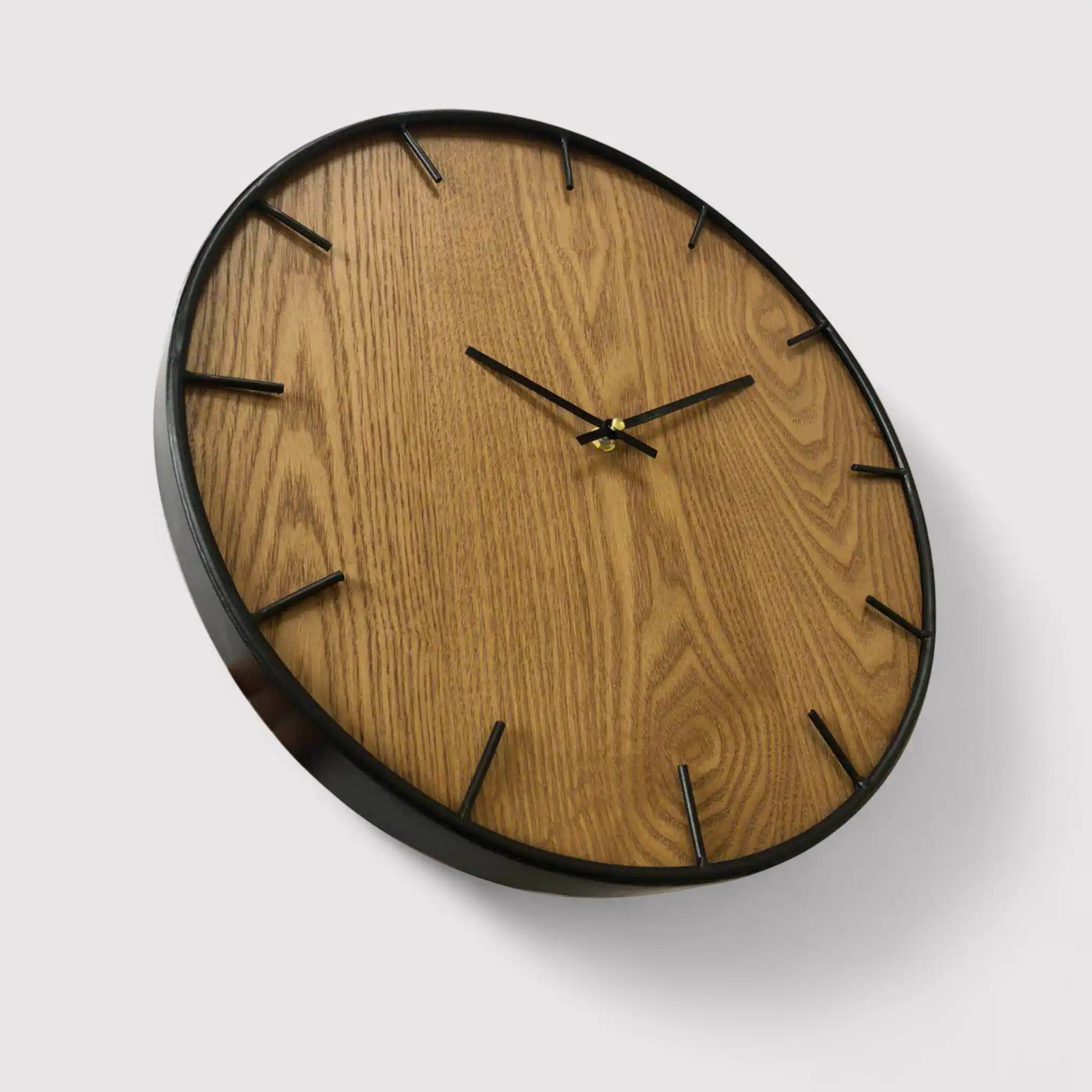 Castano - Orologio da parete moderno nero e color legno