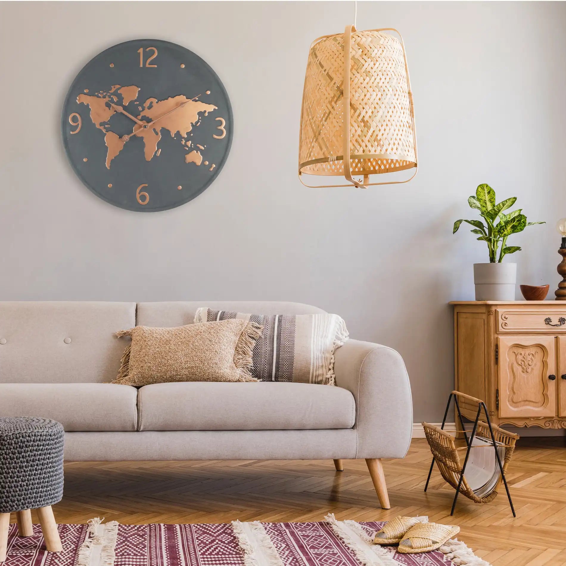 Pitomba - Orologio nero in metallo con mappamondo