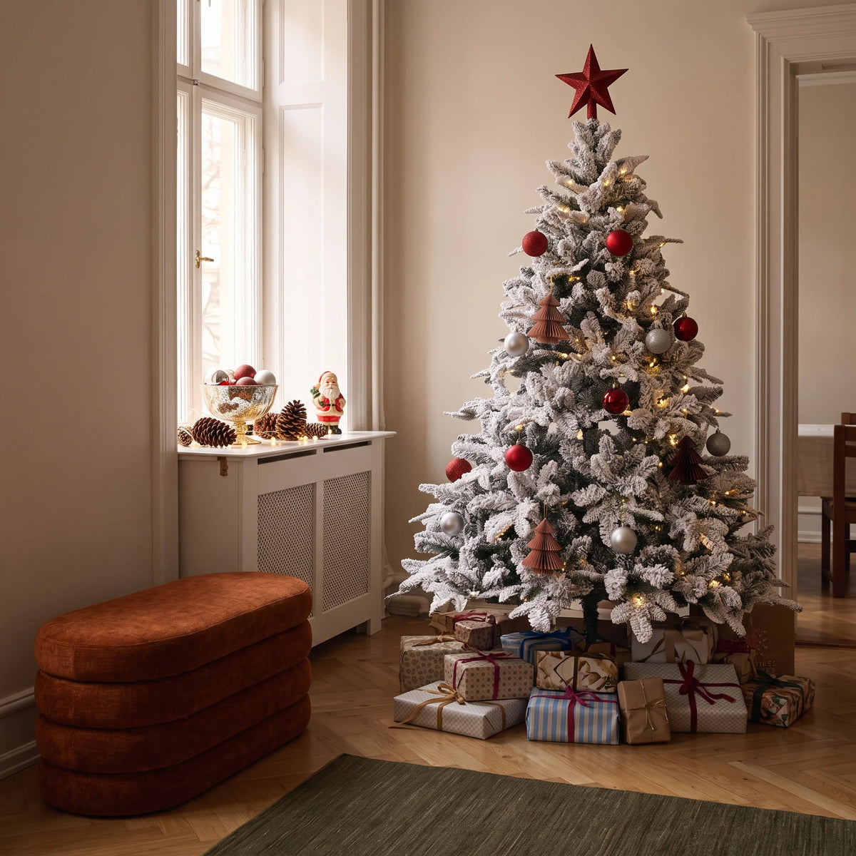 Intan - Sapin de Noël avec neige artificielle à décorer H 180 cm
