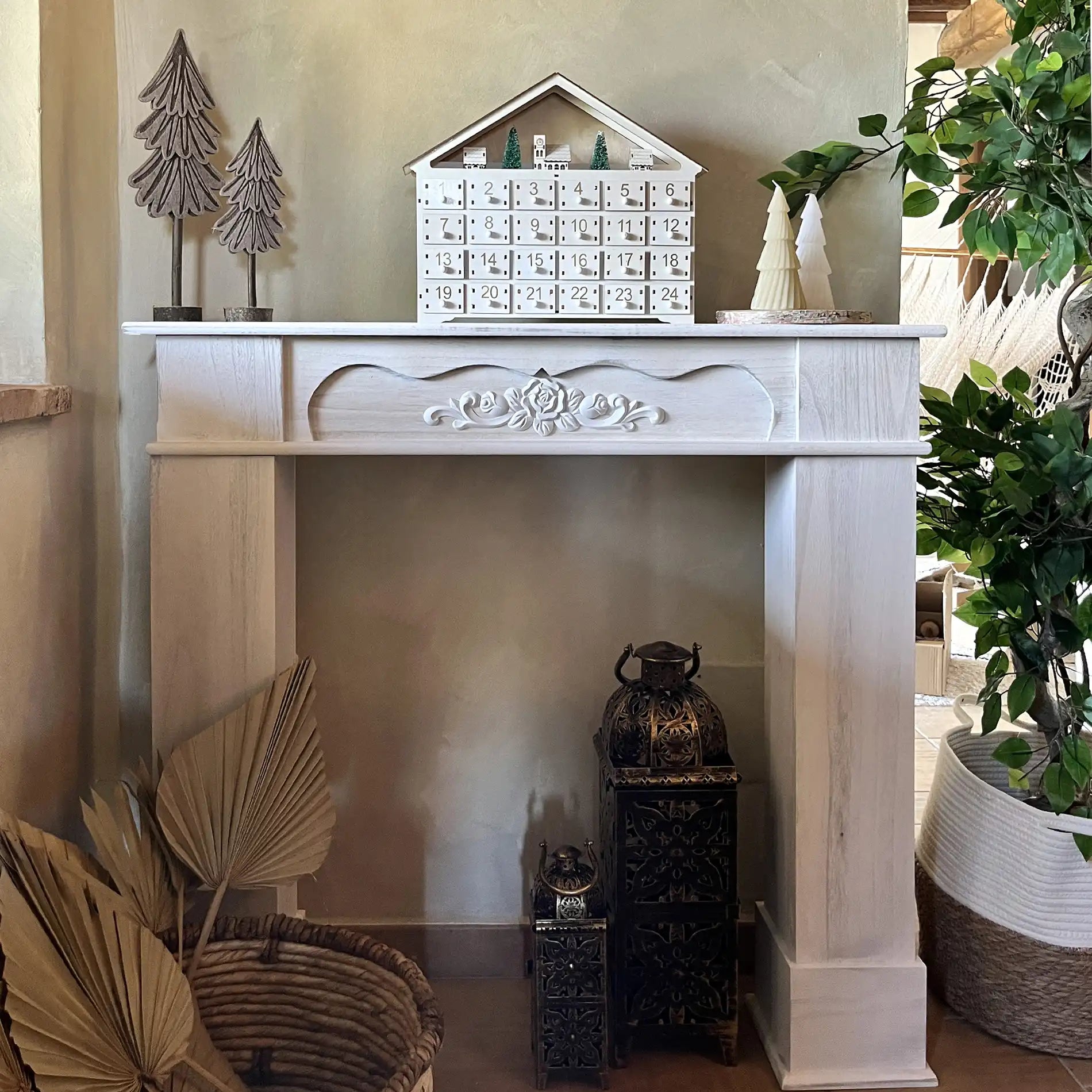 Pisonia - Set di 2 alberi in feltro decorativi grigio e marrone