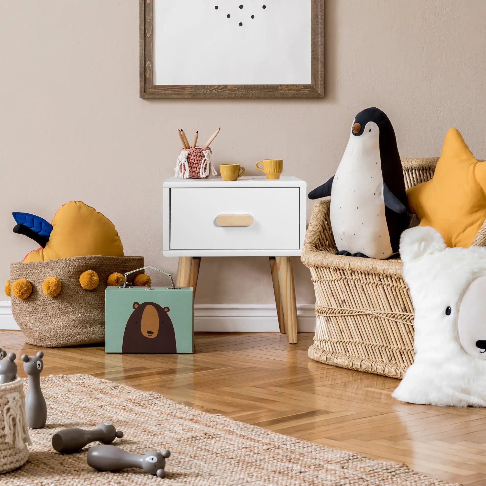 Cassia - Comodino per cameretta montessoriana con 1 cassetto