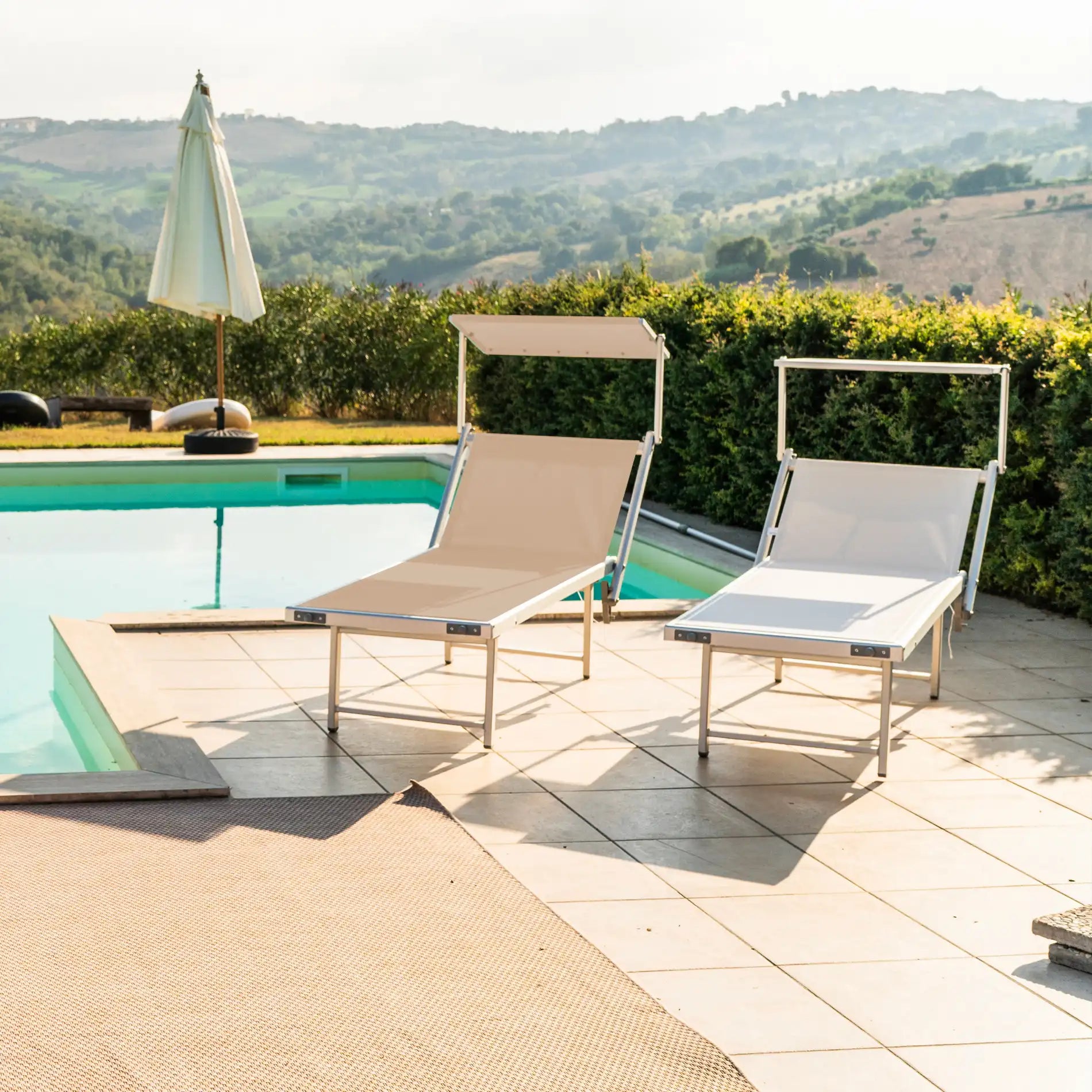 Jambul - Sdraio pieghevole beige con poggiatesta reclinabile