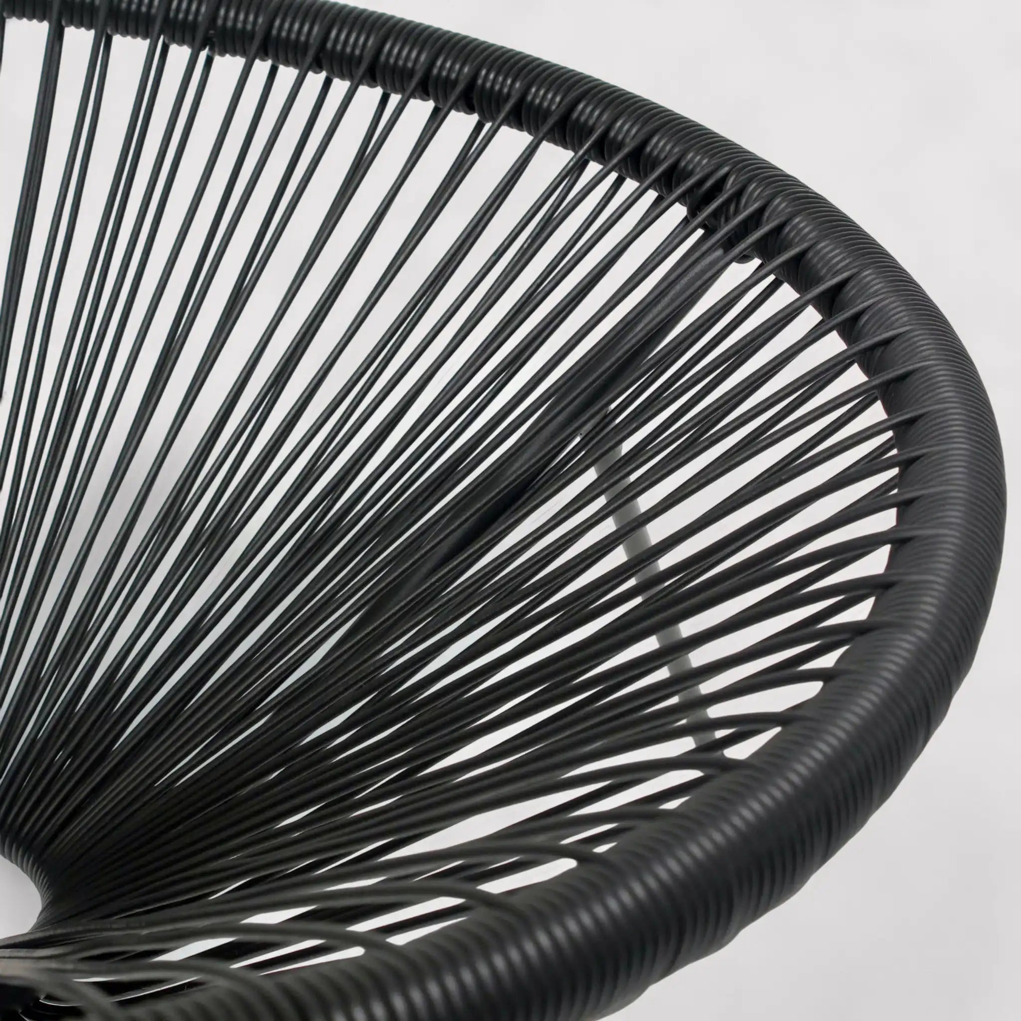 Clianto - Poltrona da giardino nera con schienale a corda