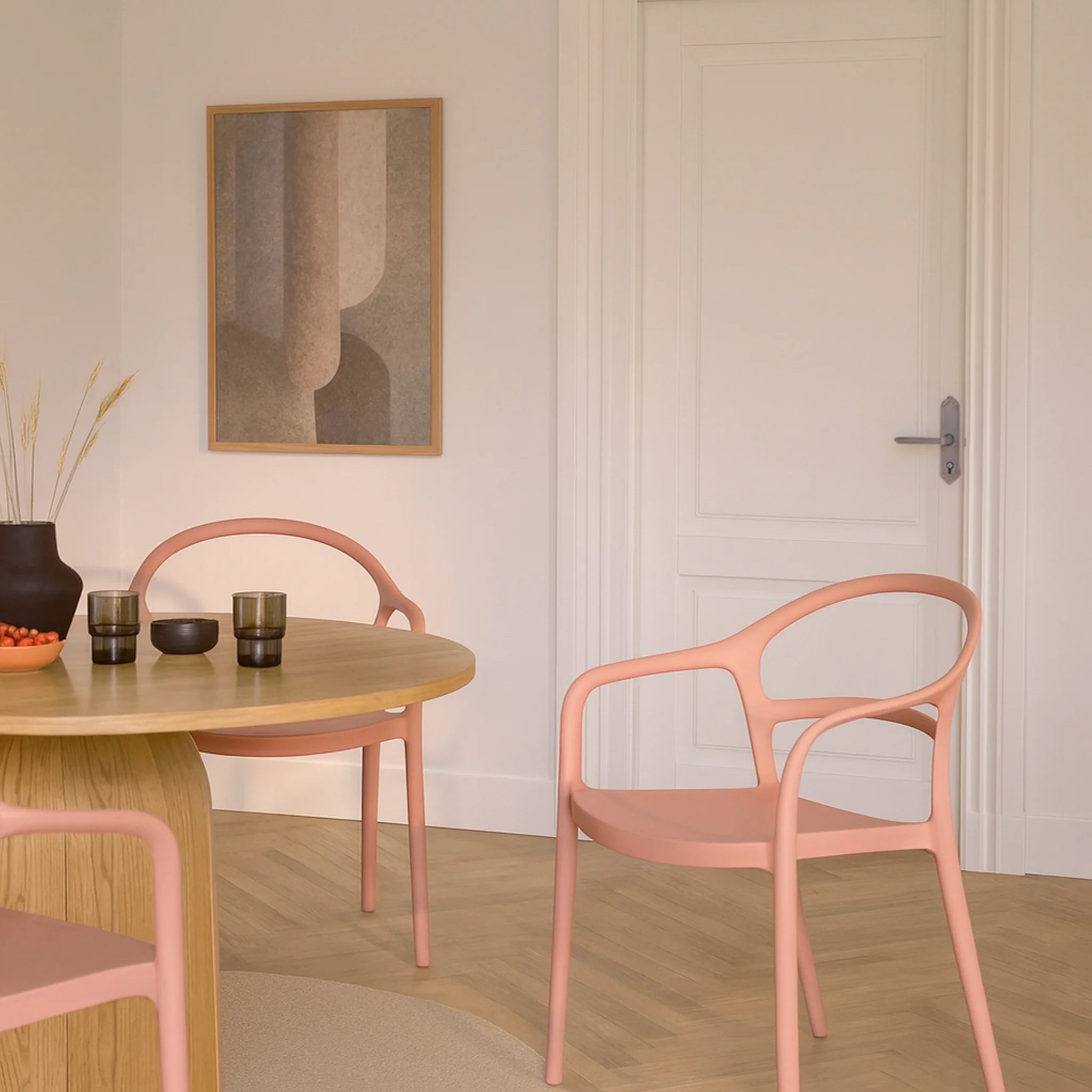 Dahyl - Sedia rosa impilabile da interno o giardino