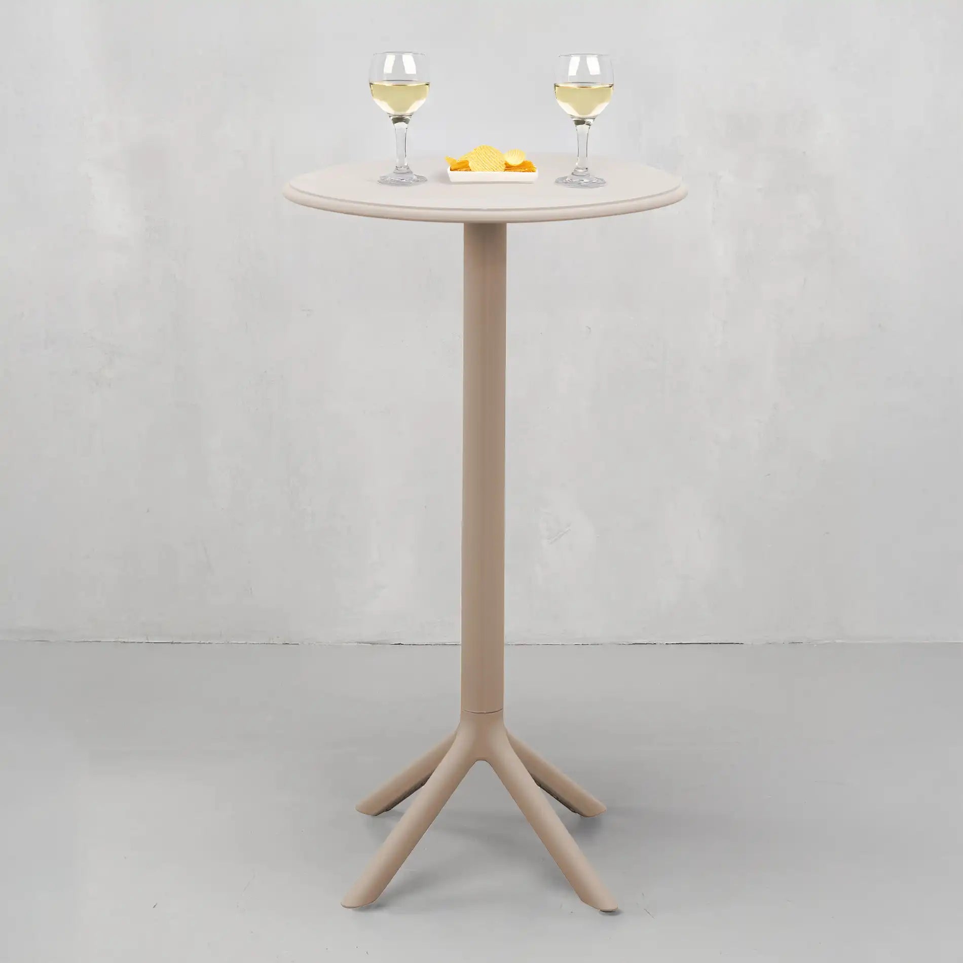 Naqel - Tavolino tondo alto per angolo bar da esterno o interno