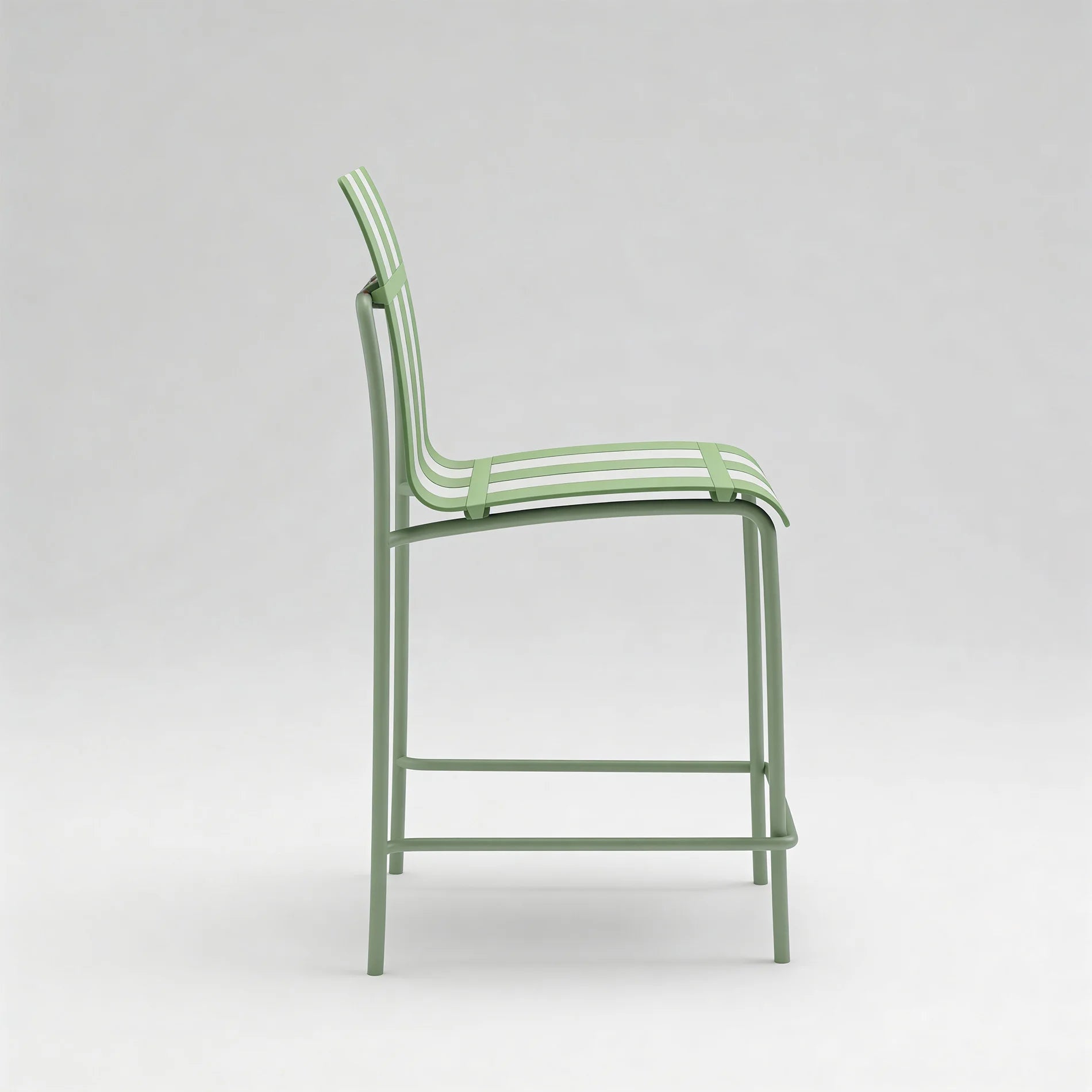 Sareo - Set 2 sgabelli da Bar Alti colore bianco e verde stile moderno