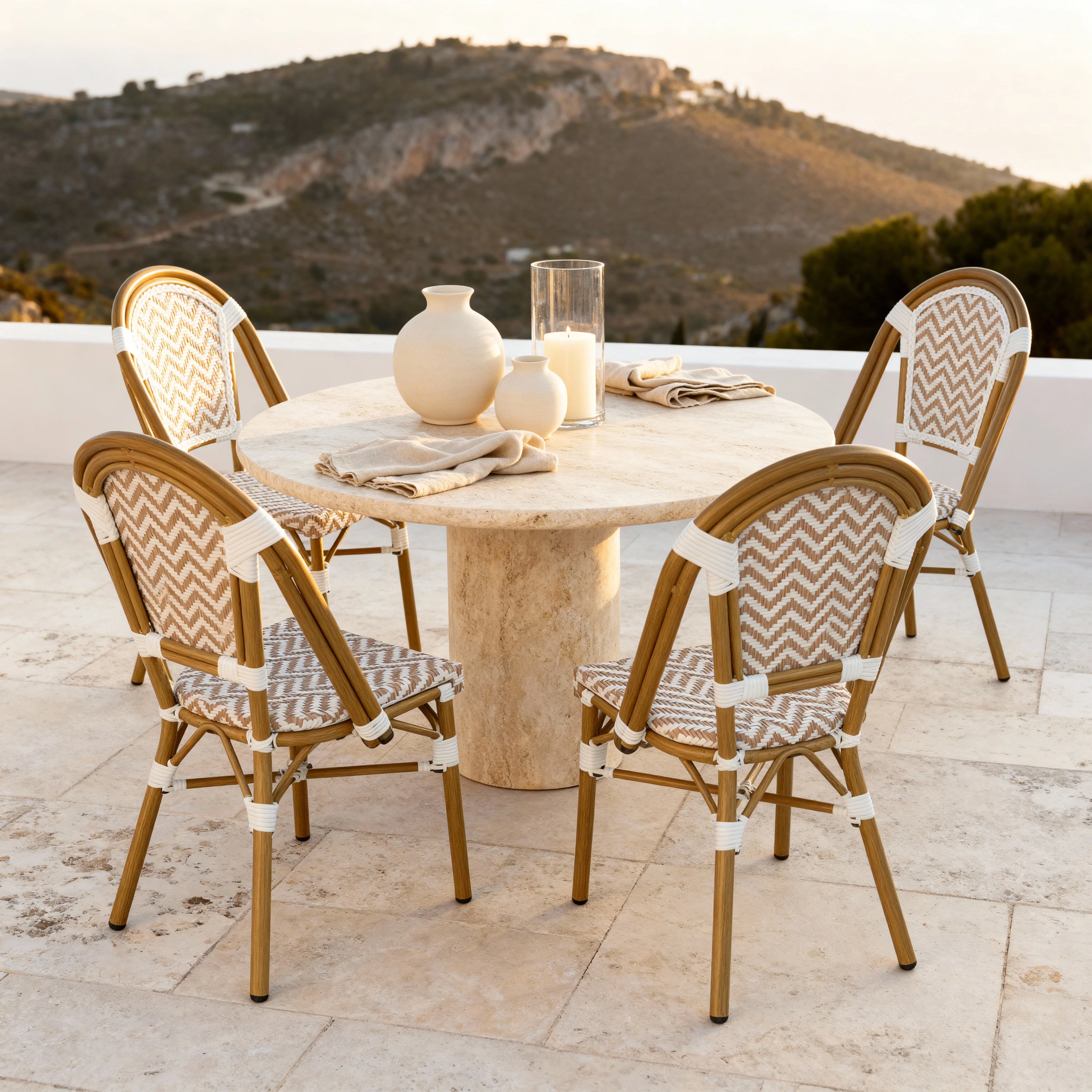 Cyperus - Set 2 Sedie da giardino impilabili marrone bianco classico