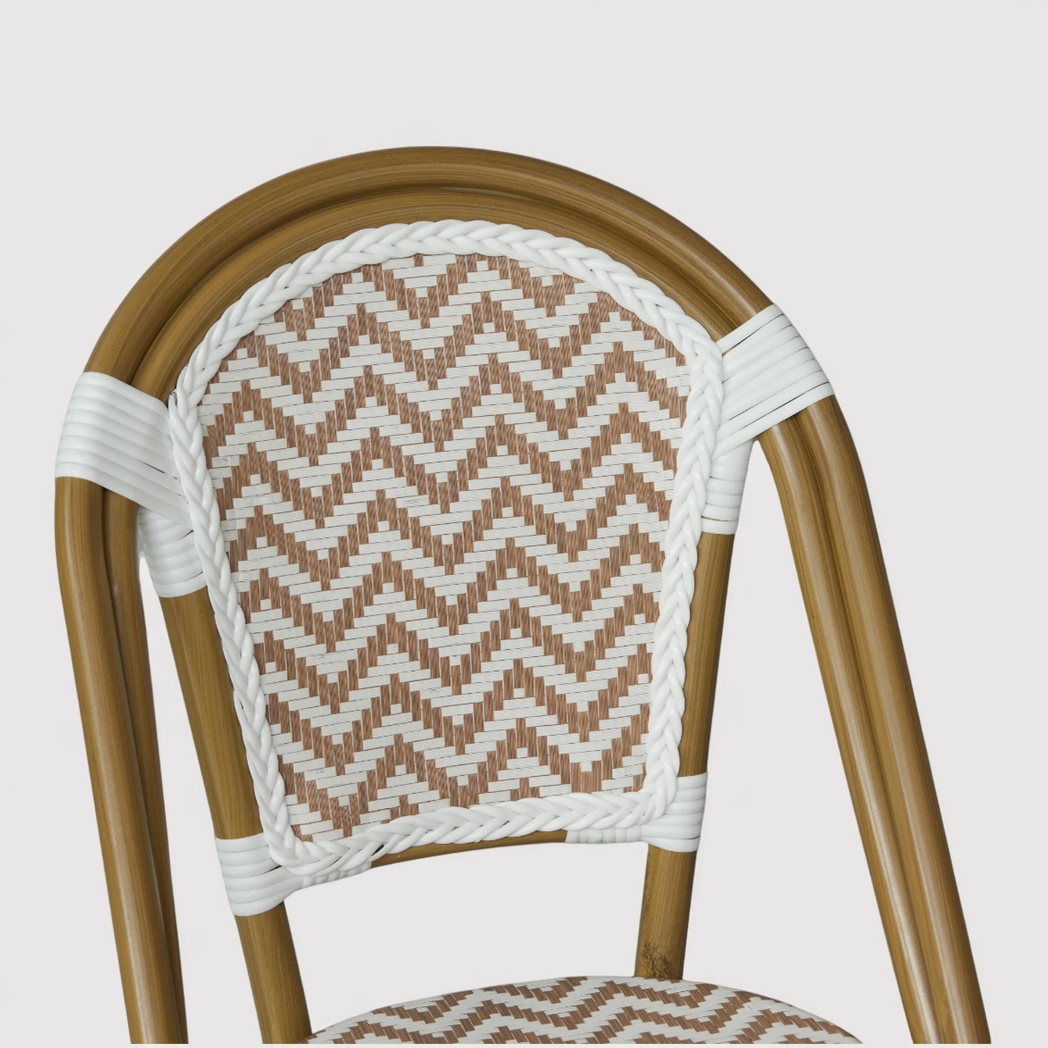 Cyperus - Set 2 Sedie da giardino impilabili marrone bianco classico