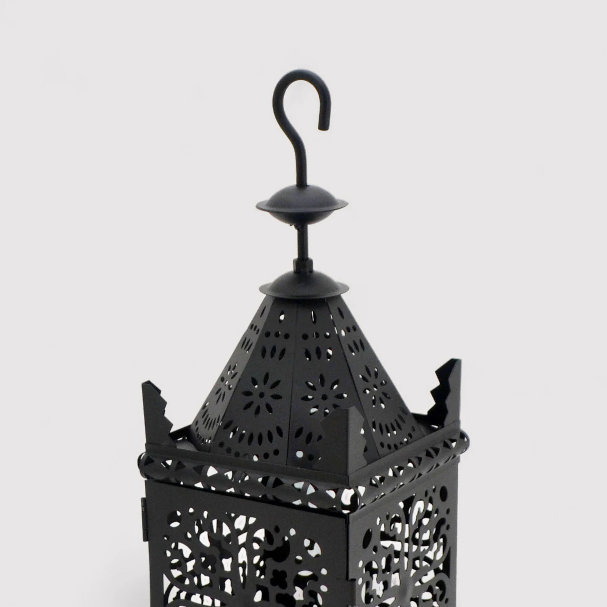 Simal - Lanterna in metallo intagliato nero con gancio