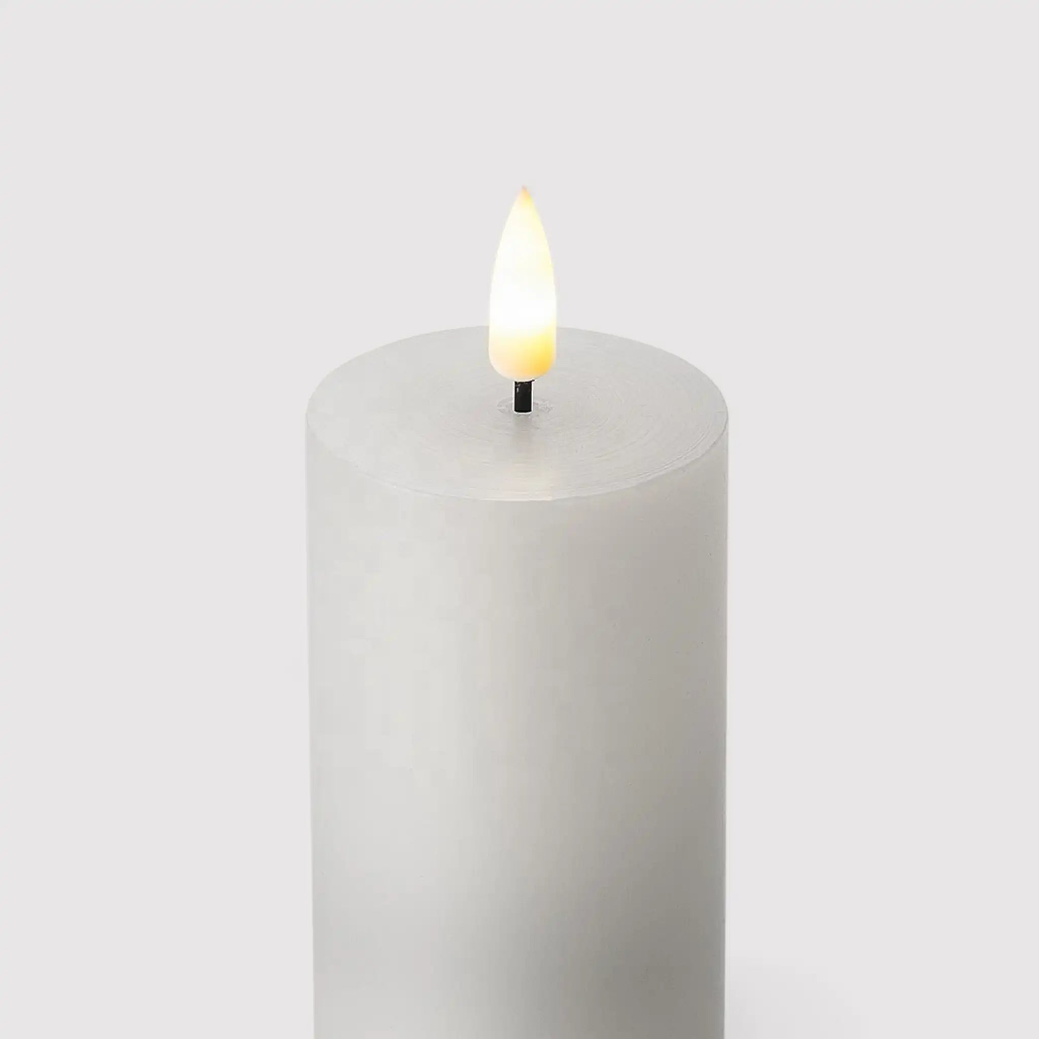 Camphor - Set di 9 candele a led bianche con telecomando