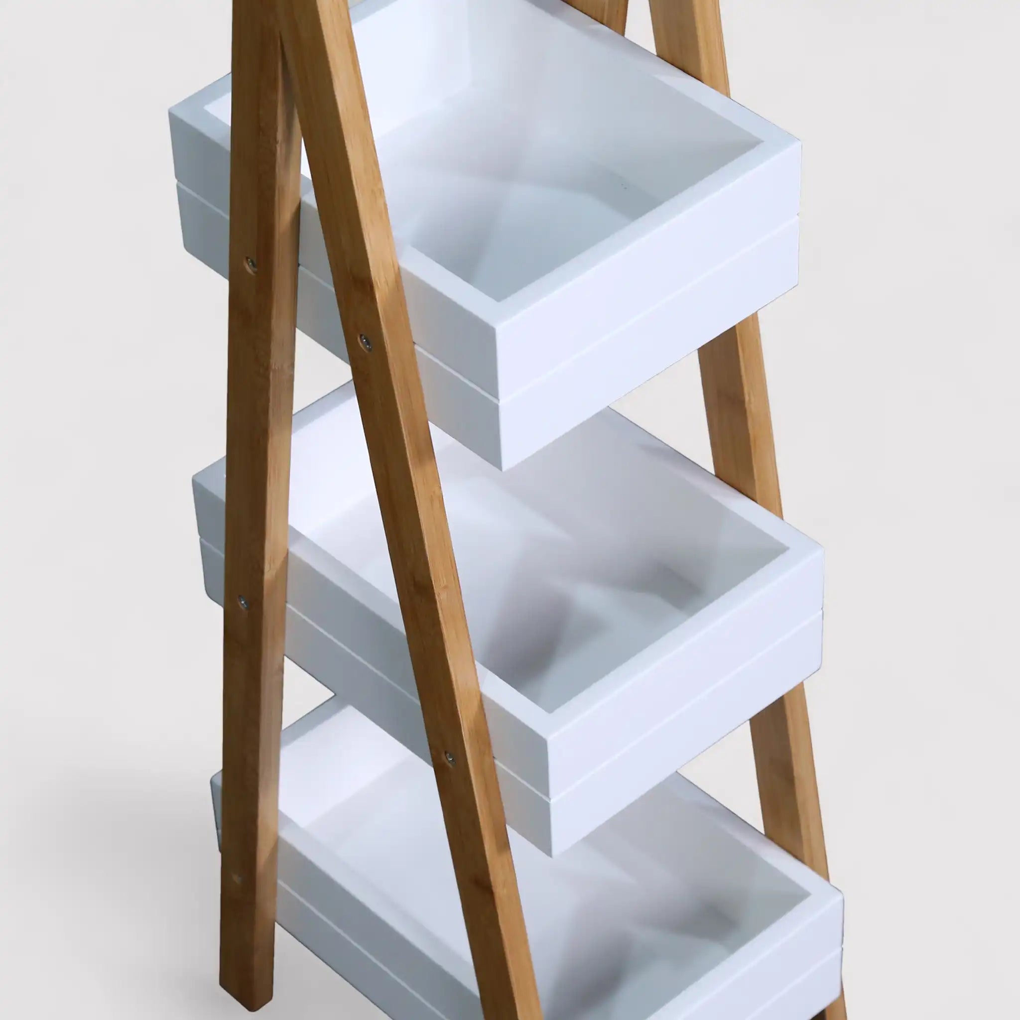 Fatsja - Scaletta portaoggetti con 3 ripiani per bagno o cucina