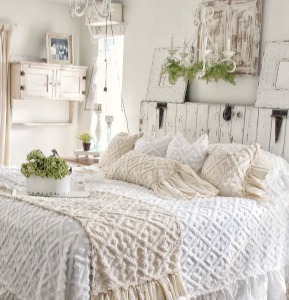 Comment meubler une chambre provençale de rêve